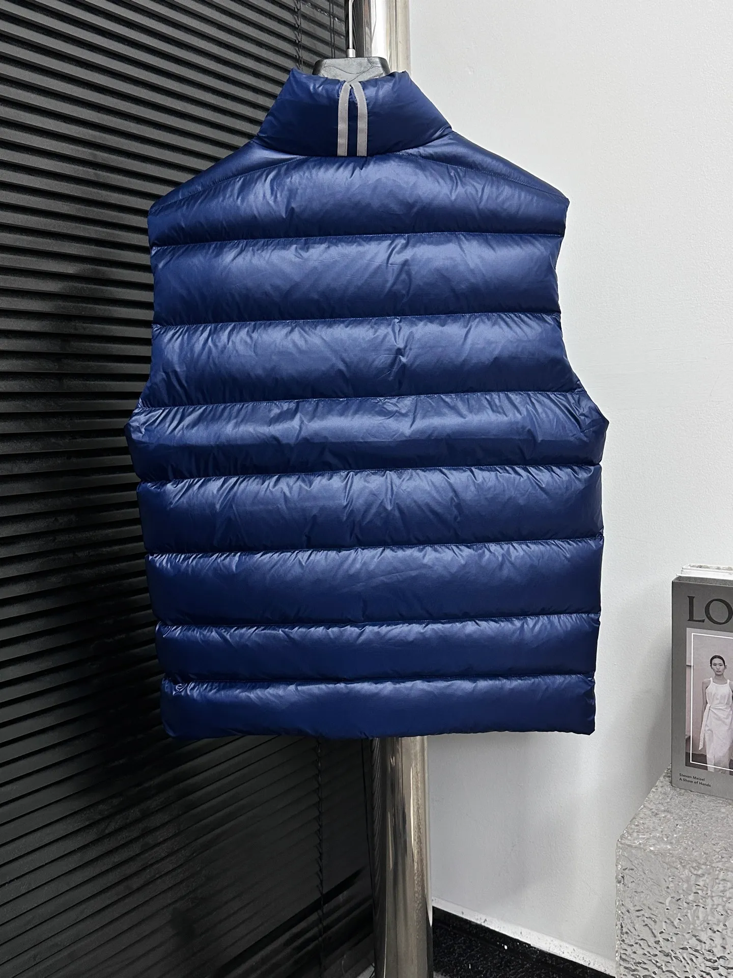 P560 [Canada Goose] CROFTON light down vest R water-repellent treatment Winall windproof fabric 700-fill down capacity Original molding Detailed production The upper body effect is stunning Exclusively available on the Xiaohongshu purchasing platform The highest version on the market Code number: XS-XXL
